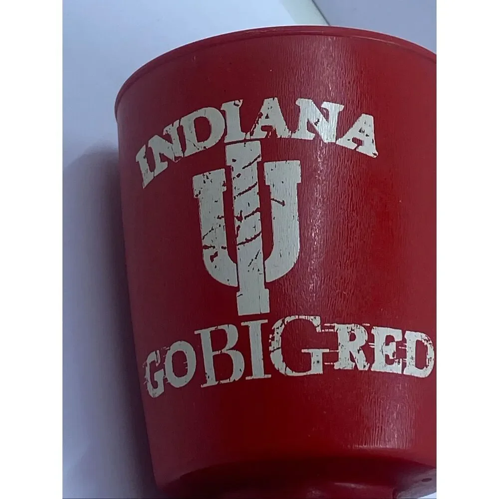 IU Indiana University Plastic Coffee Travel Mug Cup with Base Trip Sip Vintage